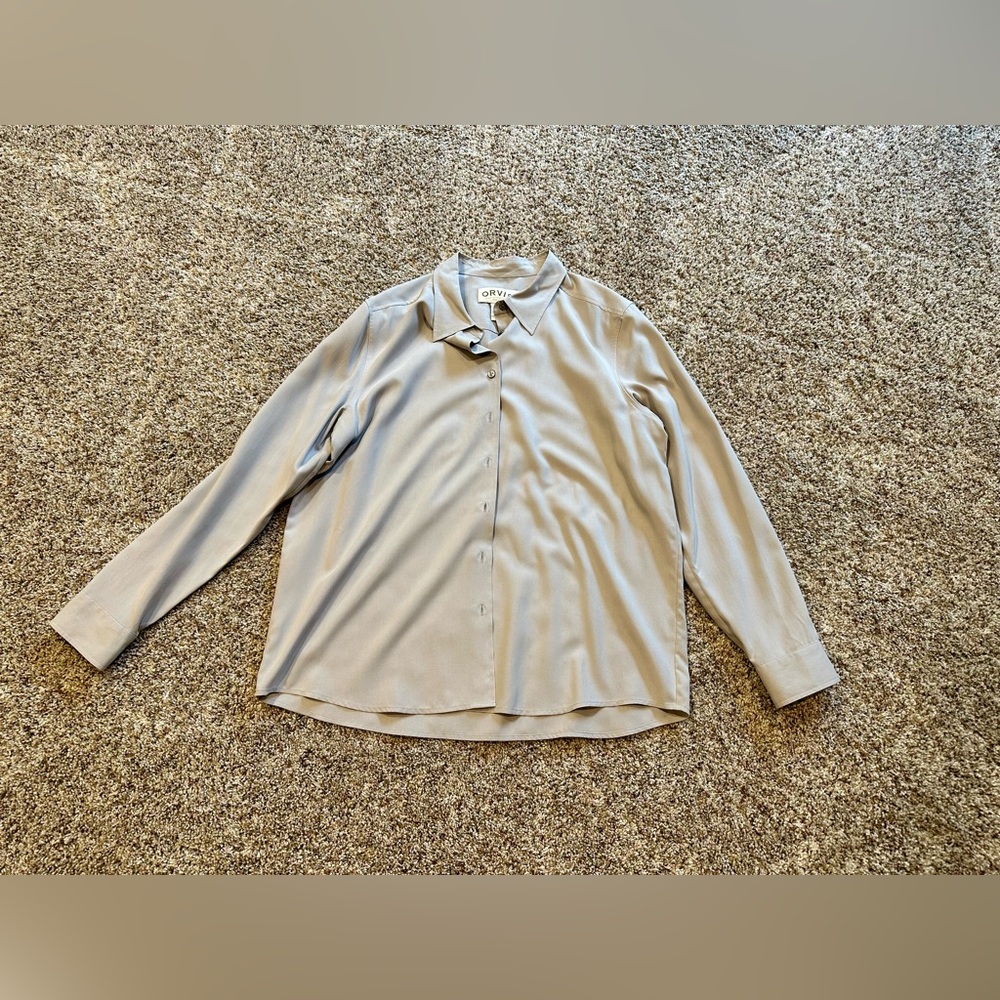 Orvis 100% Silk Button Down Collared Blouse- silver Grey color- size large